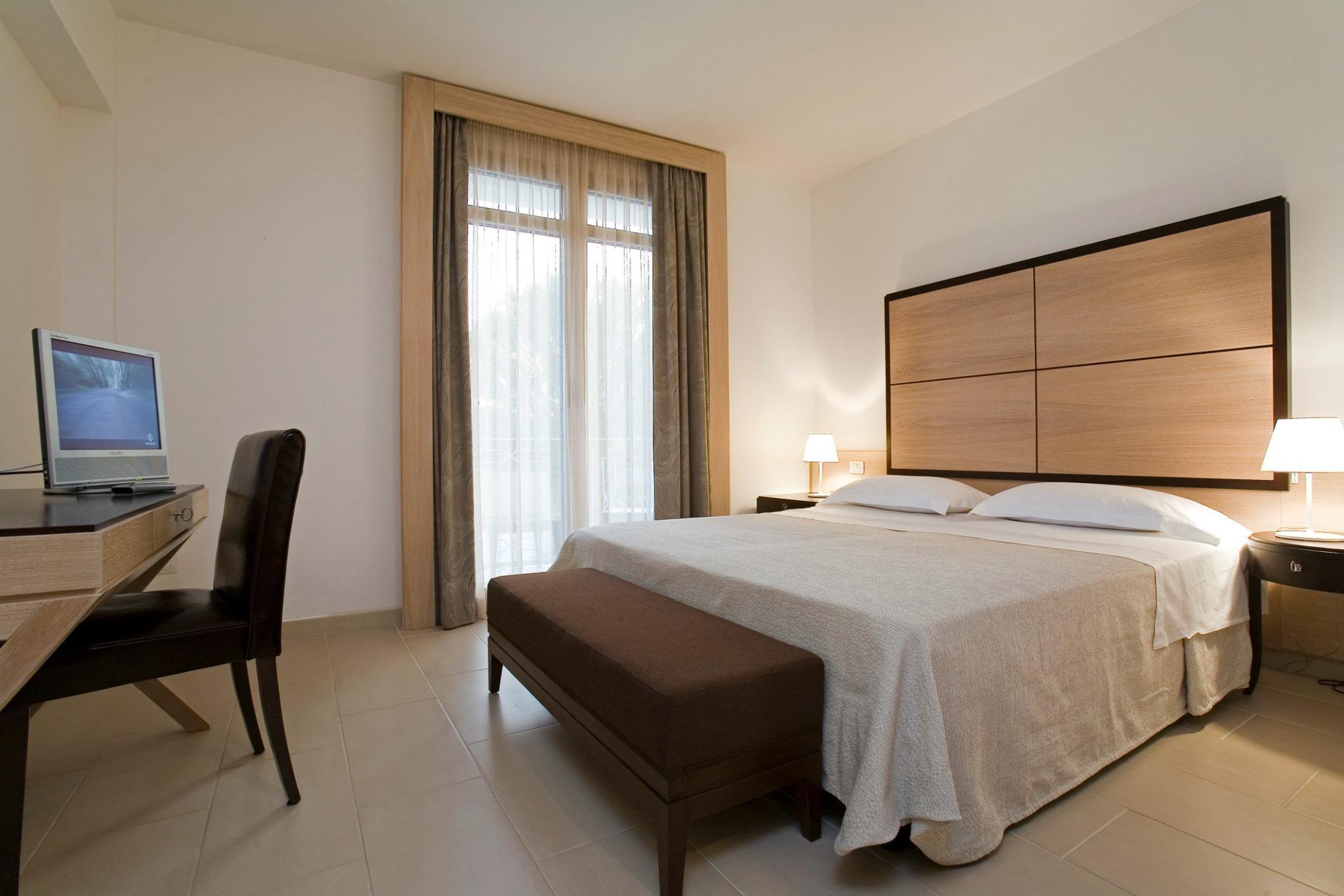 The Pelican Beach Resort & Spa - Adults Only 올비아 외부 사진