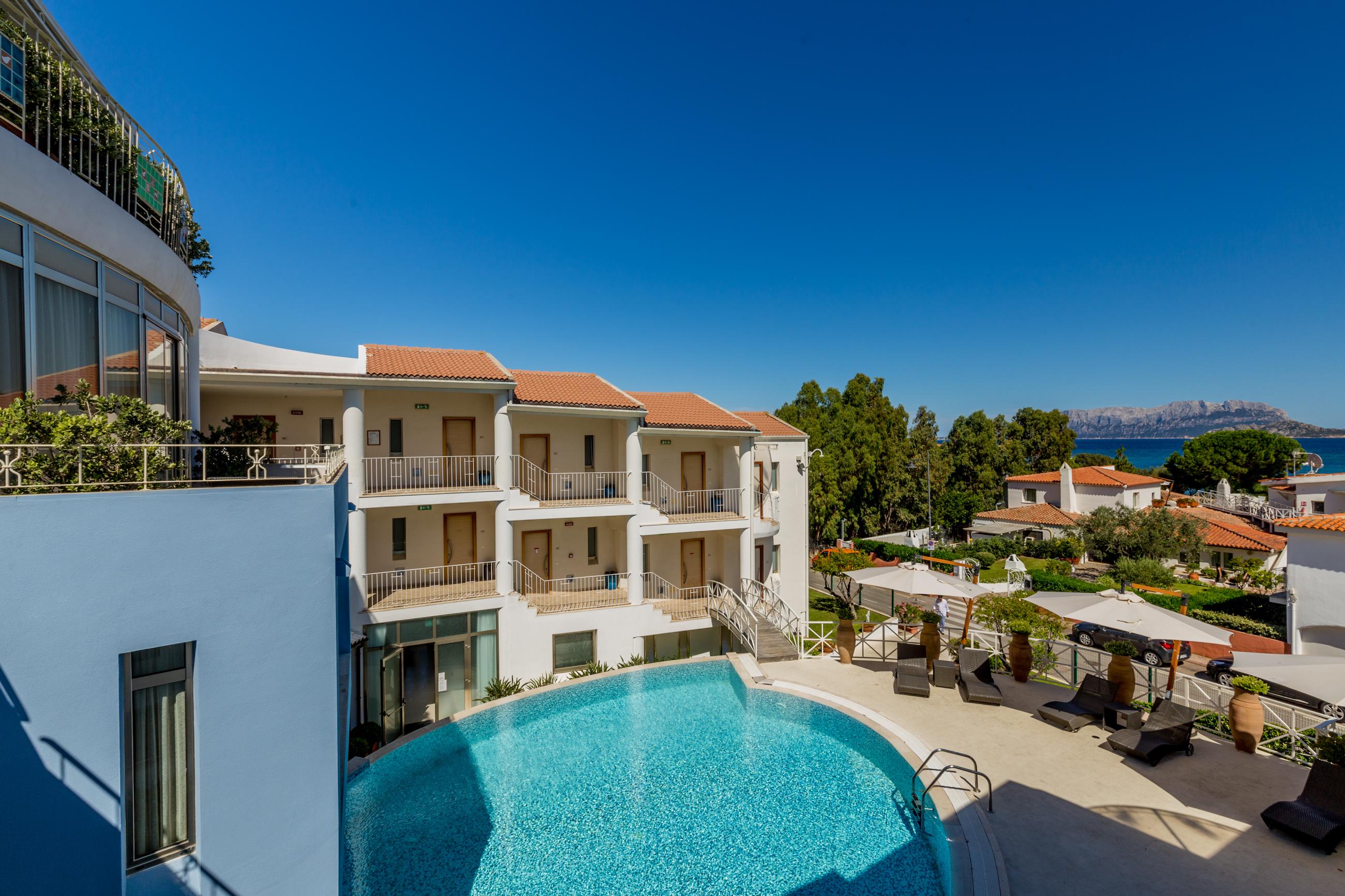 The Pelican Beach Resort & Spa - Adults Only 올비아 외부 사진