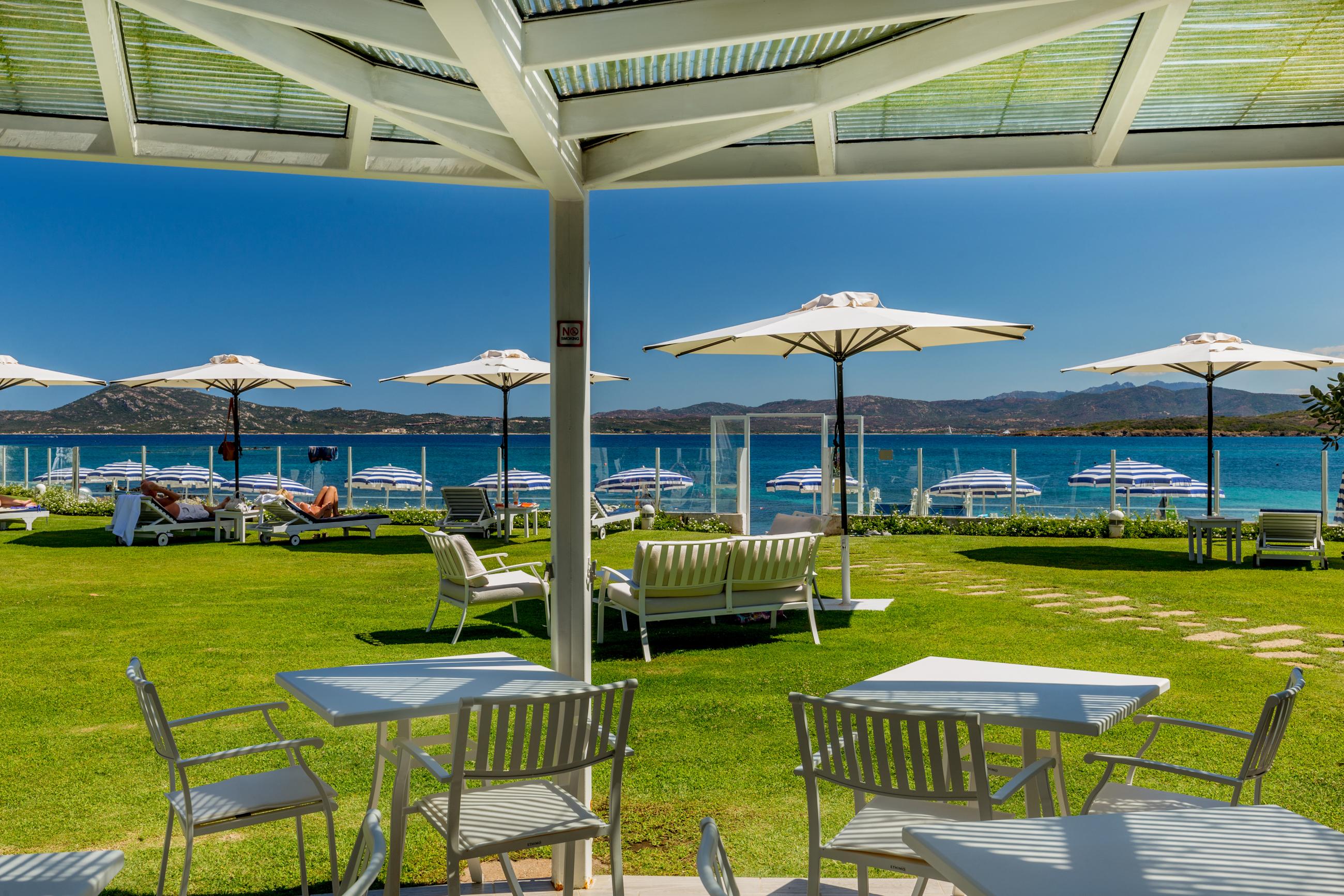 The Pelican Beach Resort & Spa - Adults Only 올비아 외부 사진
