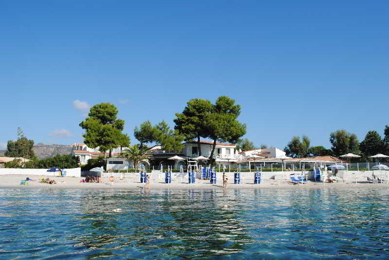 The Pelican Beach Resort & Spa - Adults Only 올비아 외부 사진